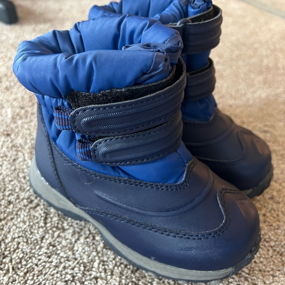 L.L. Bean Toddler Boys US 9 blue Snow/Winter Boots